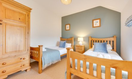 5 Bed in Aberdaron 6