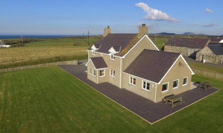 5 Bed in Aberdaron 4