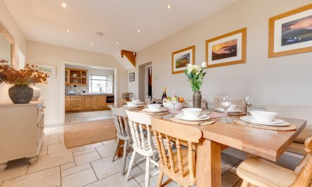 5 Bed in Aberdaron 1