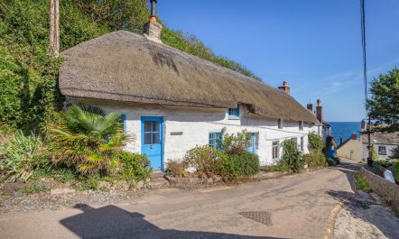 1 Bed in Ruan Minor
