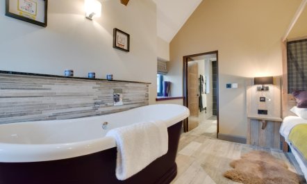 1 Bed in Aberdaron 2