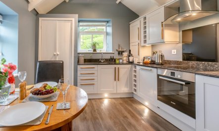1 Bed in Duloe 6