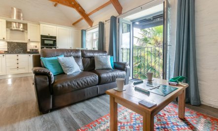 2 Bed in Duloe 2