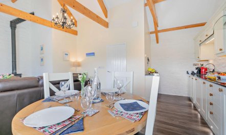 2 Bed in Duloe 7