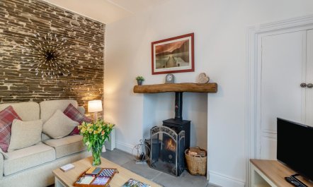 2 Bed in Bainbridge 7