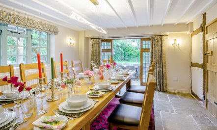 4 Bed in Radford 4