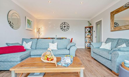 2 Bed in Swanage 4