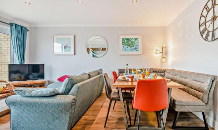2 Bed in Swanage 7