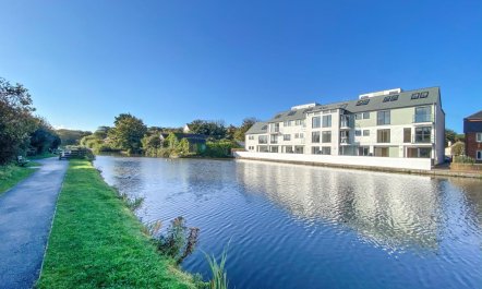 3 Bed in Bude