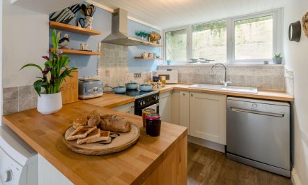 3 Bed in St. Ives 1