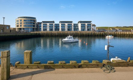 3 Bed in West Bay
