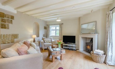 2 Bed in Beckhole 8