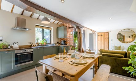 2 Bed in Old Buckenham 4