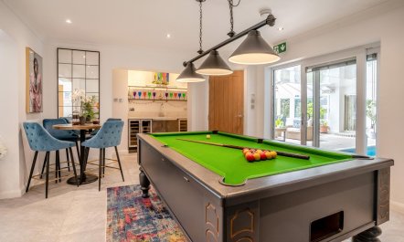 4 Bed in Maesteg 2