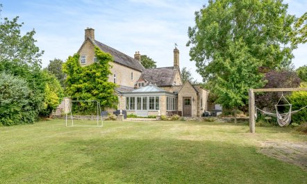 5 Bed in Burton Pedwardine 1