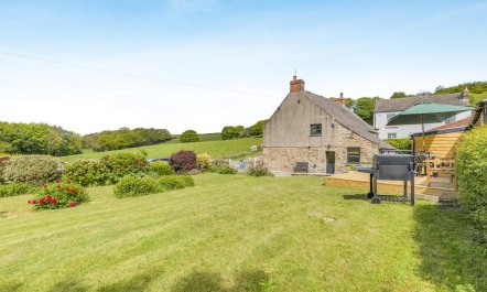 3 Bed in Apperknowle, Dronfield 2