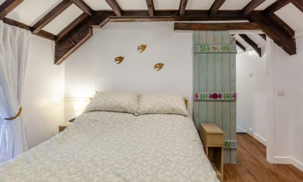 2 Bed in Stour Provost 7