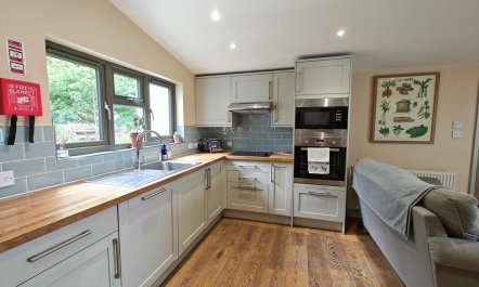 3 Bed in Lambourn 6