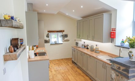 4 Bed in Llanfihangel Y Pennant 7