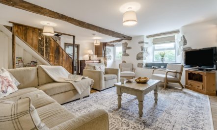 4 Bed in Llanfihangel Y Pennant 6