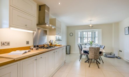 4 Bed in Mundesley 9