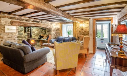 3 Bed in Betws Garmon 8
