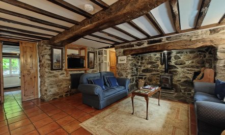 3 Bed in Betws Garmon 8
