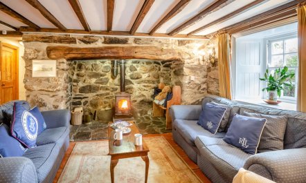 3 Bed in Betws Garmon 9