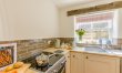 2 Bed in Glossop 9