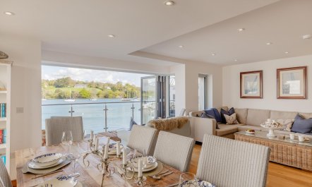 3 Bed in Falmouth