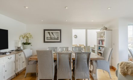 3 Bed in Falmouth 8