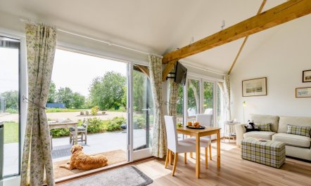 1 Bed in Piltdown 1