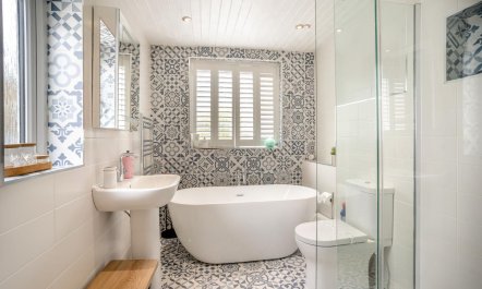 2 Bed in Mumbles 4