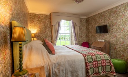 6 Bed in Beaumaris 6