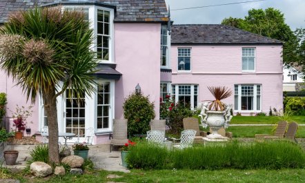 6 Bed in Beaumaris 8