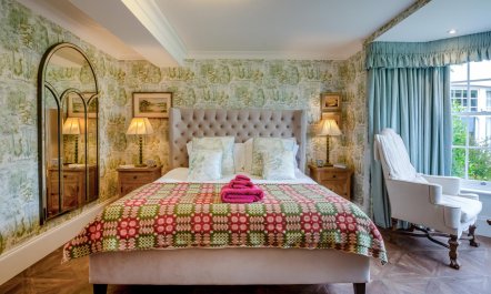 6 Bed in Beaumaris 4
