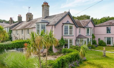 6 Bed in Beaumaris 7