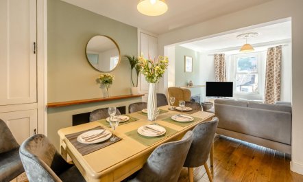 3 Bed in Brixham