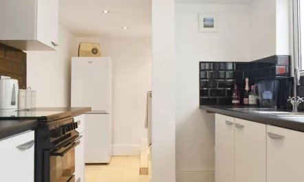 3 Bed in Brixham 3