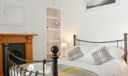 3 Bed in Brixham 4