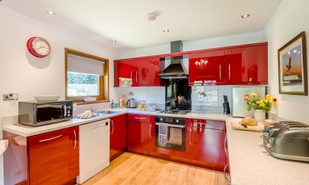 2 Bed in Newport 9