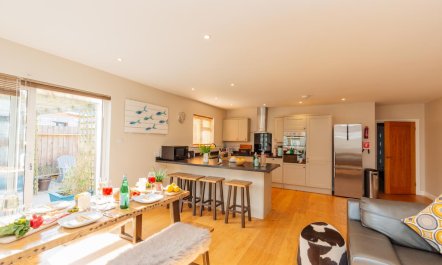 3 Bed in Widemouth Bay 7