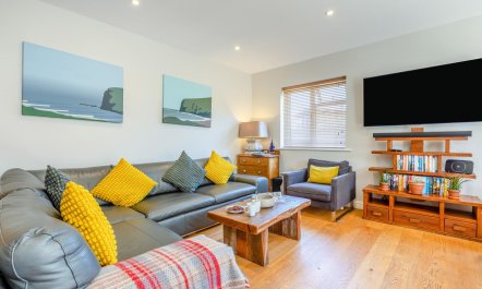 3 Bed in Widemouth Bay 6