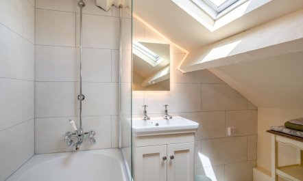 1 Bed in Thornton In Craven 8