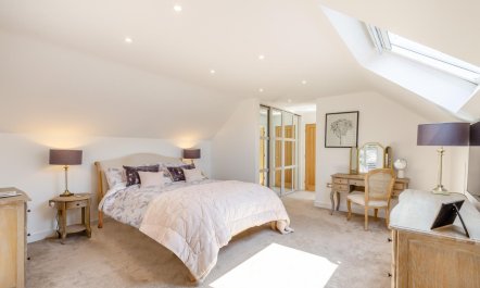 4 Bed in New Milton 5