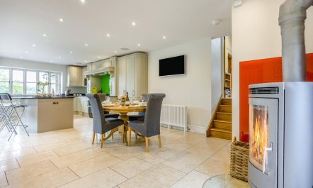 2 Bed in Woodchester 8