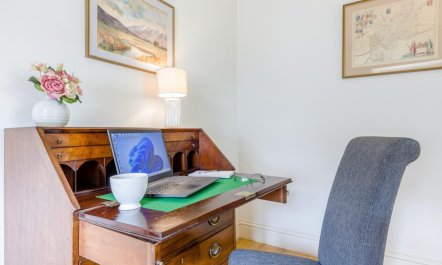 2 Bed in Woodchester 6