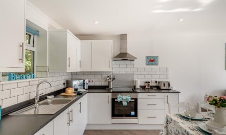 2 Bed in Millendreath 6