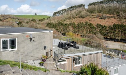 2 Bed in Millendreath 8
