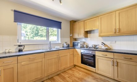 3 Bed in Berrier 7